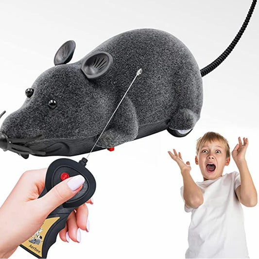 Wireless Cat Toy Mouse – Interactive 4-Way Remote Control Play